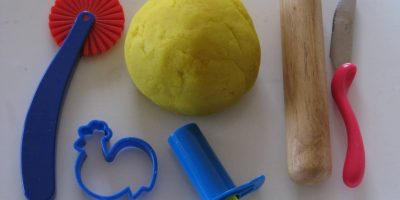 how to make play dough - simple recipe for great play dough every time by learning 4 kids