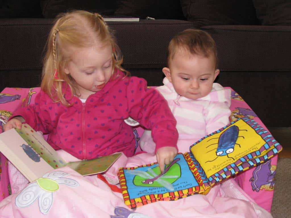 How to help children develop a love for reading? | Learning 4 Kids