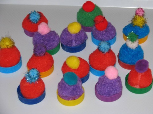 mini pompom cupcakes