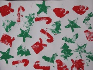Sponge Painting using christmas shapes Making homemade christmas gift wrap