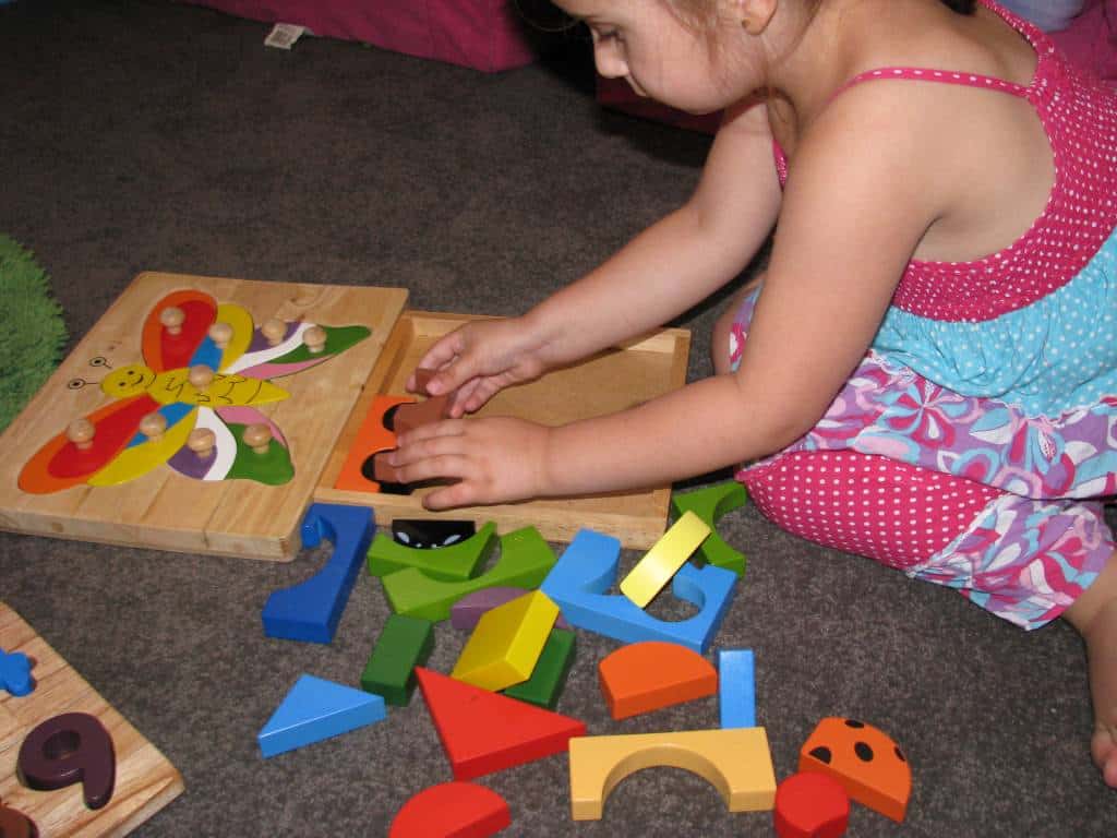 Why Puzzles are so Good for Kids Learning? | Learning 4 Kids