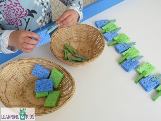 Learning Colours Busy Bag Activity