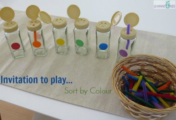 Invitation to play sorting by colour and fine motor by learning 4 kids