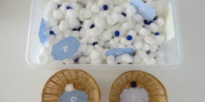 Cotton cloud theme sensory activity