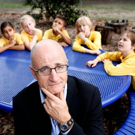 littleBIGidea is a national schools competition run by Origin Energy. Photos of ABC Inventors host James McLoghin, with kids from 5L, class Boronia Park Public School, Hunters Hill. Photography by Quentin Jones.
