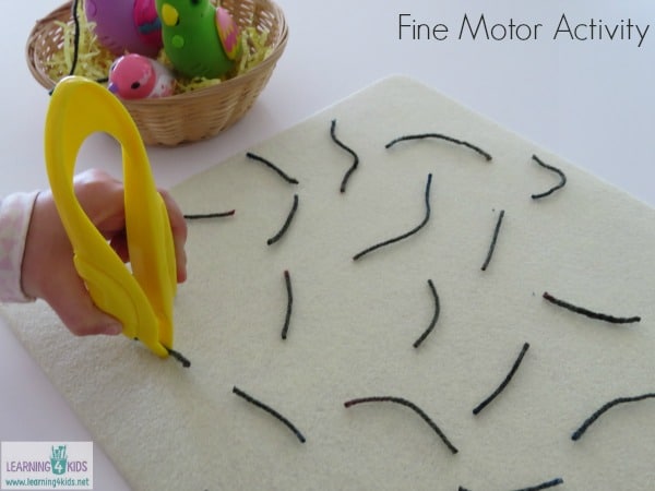 simple and fun fine motor activity for children and toddlers