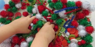 Christmas theme sensory tub. Create and explore using the items provided.