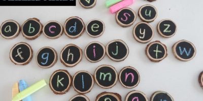 Homemade chalkboards - a great way to motivate children to write and learn the letters of the alphabet