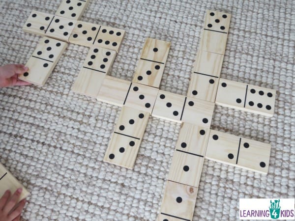 Dominoes – more than blocks for kids – Bona Ludo